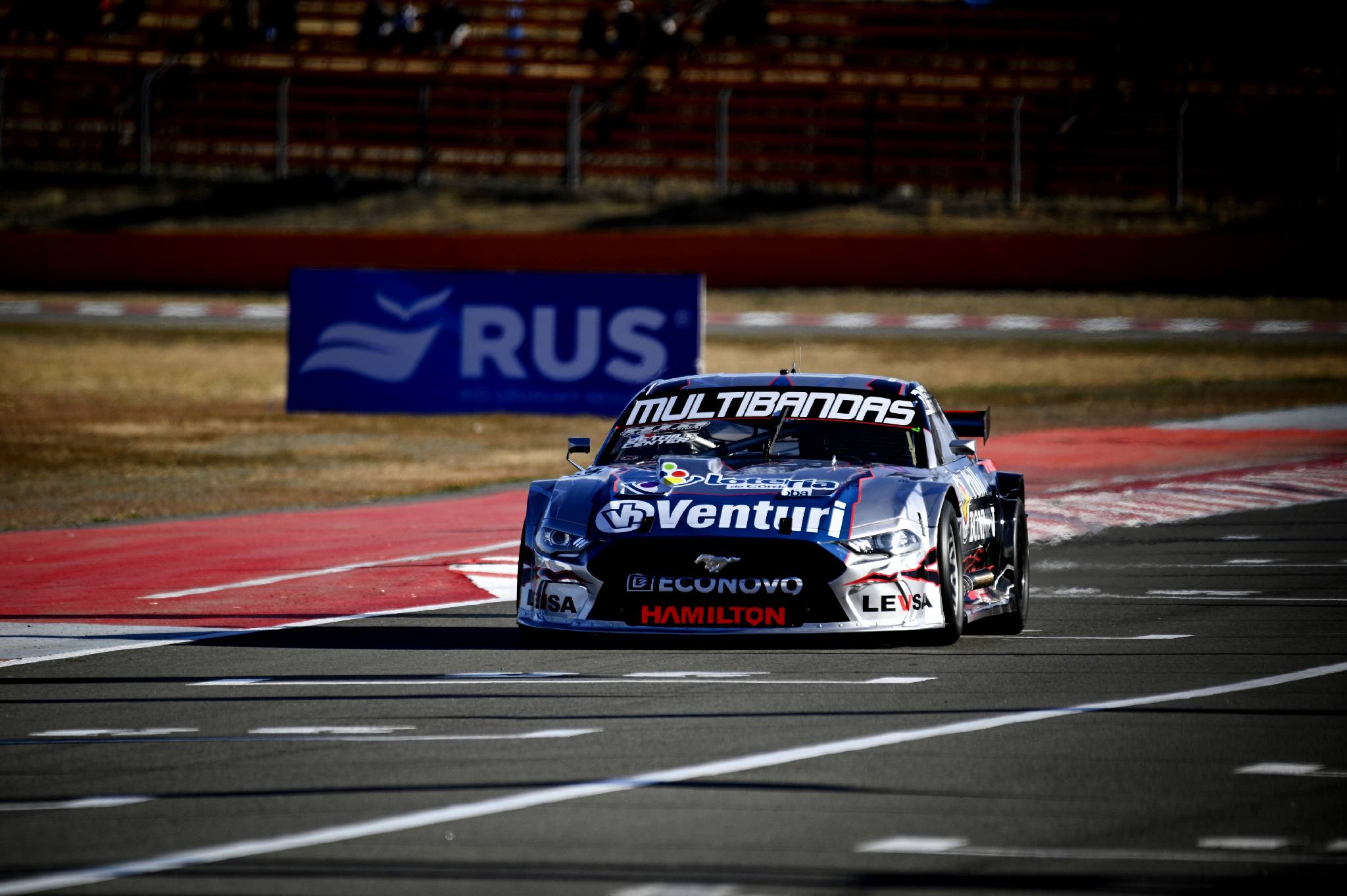 Durisimas sanciones para Rodrigo Lugón y su equipo