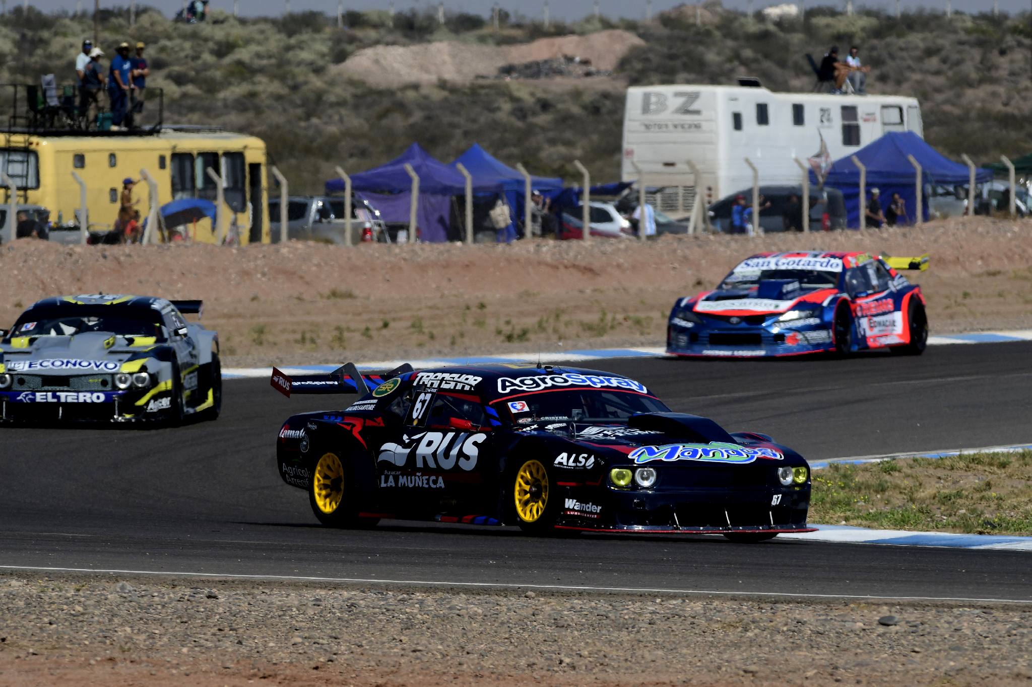 Bautismo triunfal de Santiago Biagi en el TC Pista